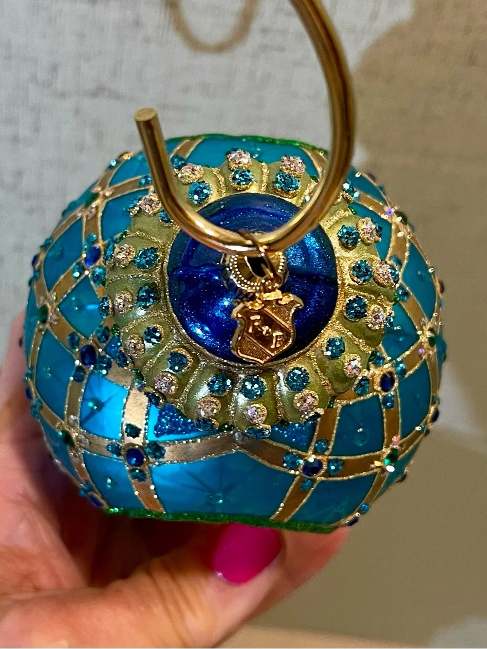 VINTAGE REED & BARTON EUROPEAN HANDCRAFTED Teal & Gold Glass Ornament RARE FIND